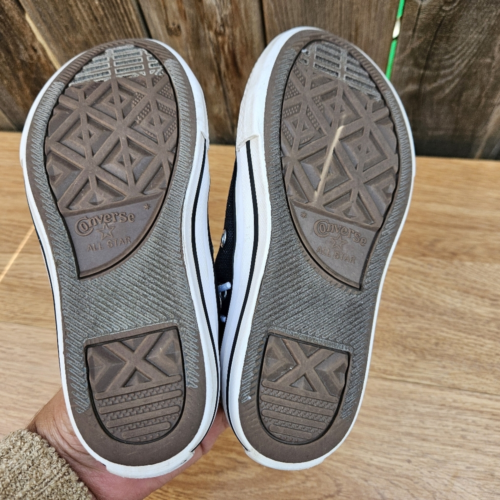 Converse All Star Black and White Canvas Sneakers Unisex Size 11.5 - Picture 15 of 16
